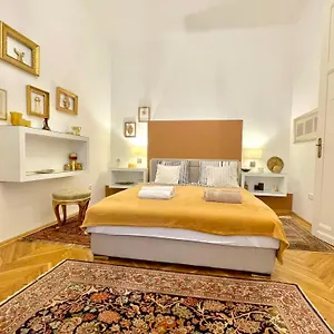  Apartamento Gold Pearl 2 At St Stephen' S Basilica Hungría