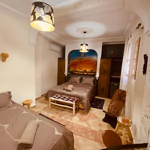  Habitación en casa particular & Sous Le Soleil Chez Jerome Et Pamela Africaine Marruecos
