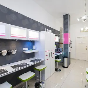  Apartamento 4u Hungría